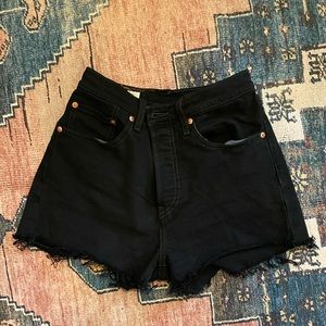 Levi 501 highwaisted shorts